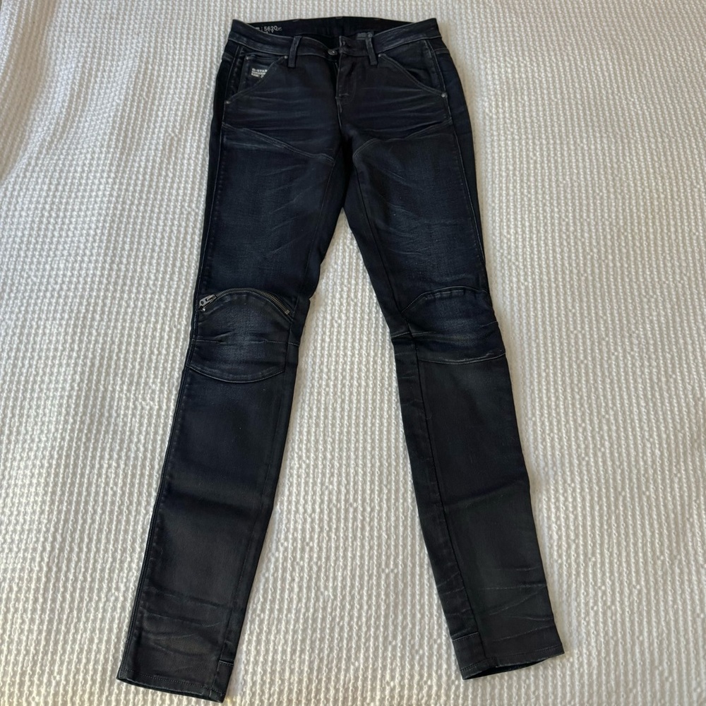 $195 G-Star Raw low-rise mid skinny size 26